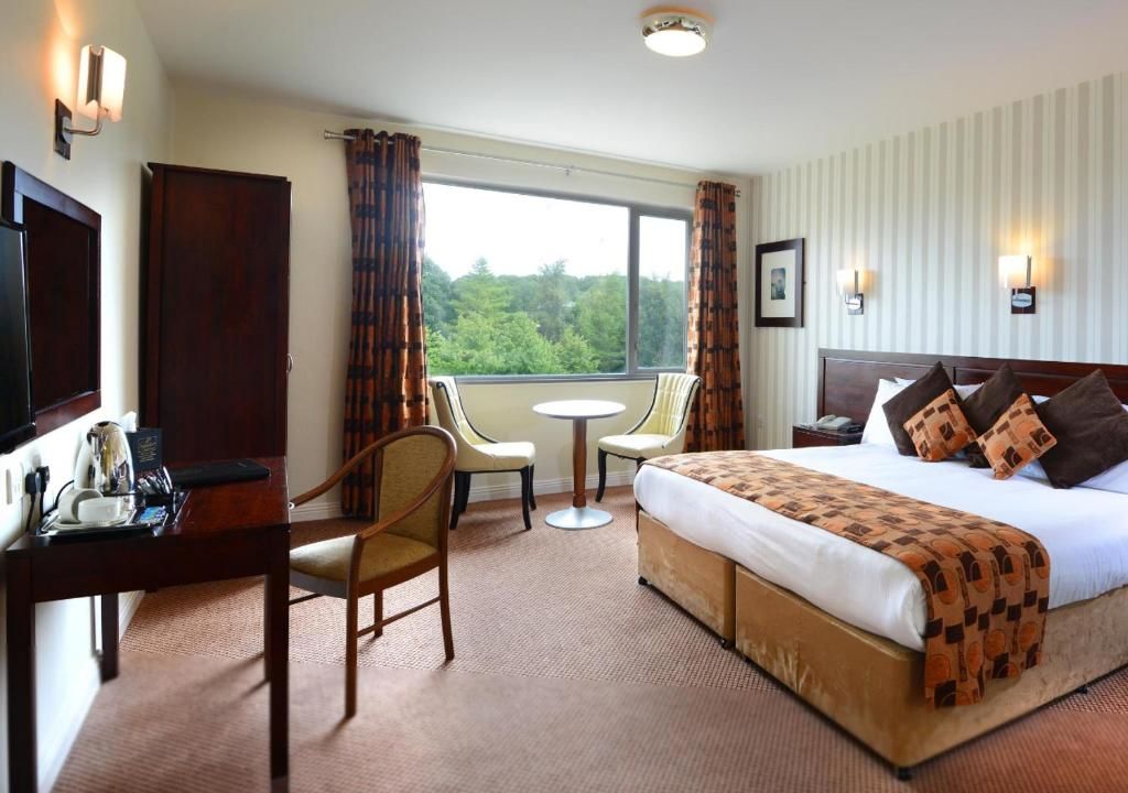 Отель Kiltimagh Park Hotel Килтама-38