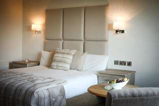 Отель Kiltimagh Park Hotel Килтама Улучшенный номер с кроватью размера «king-size»-2